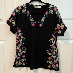 Women’s floral shirt